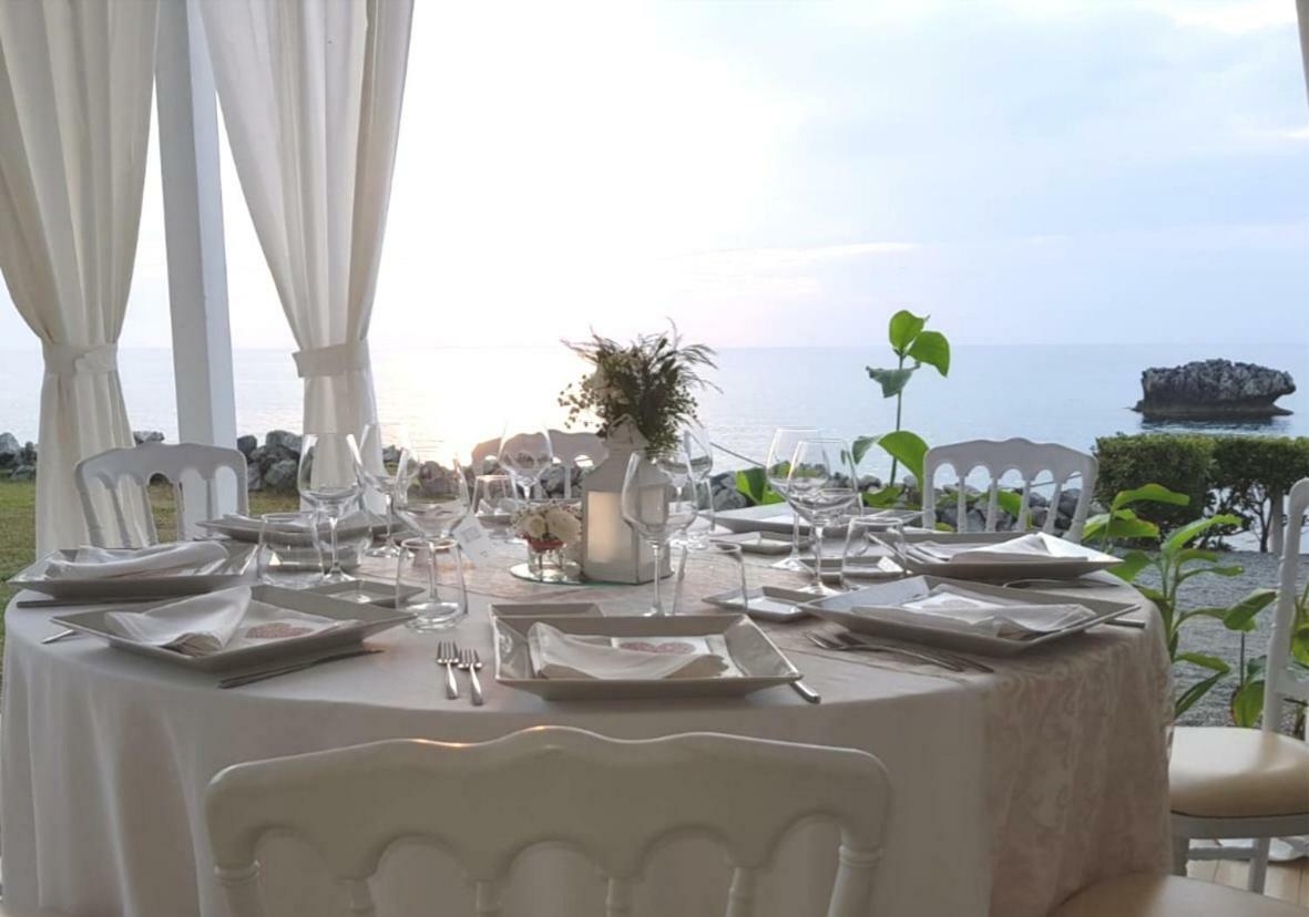 סנטה דומניקה Borgo Di Riaci Beach Resort מראה חיצוני תמונה